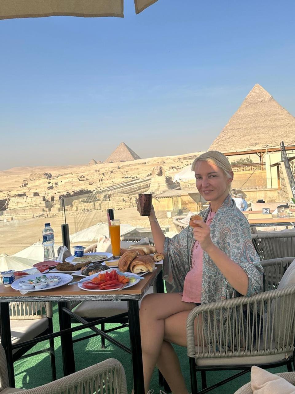 Inside Pyramids 3*